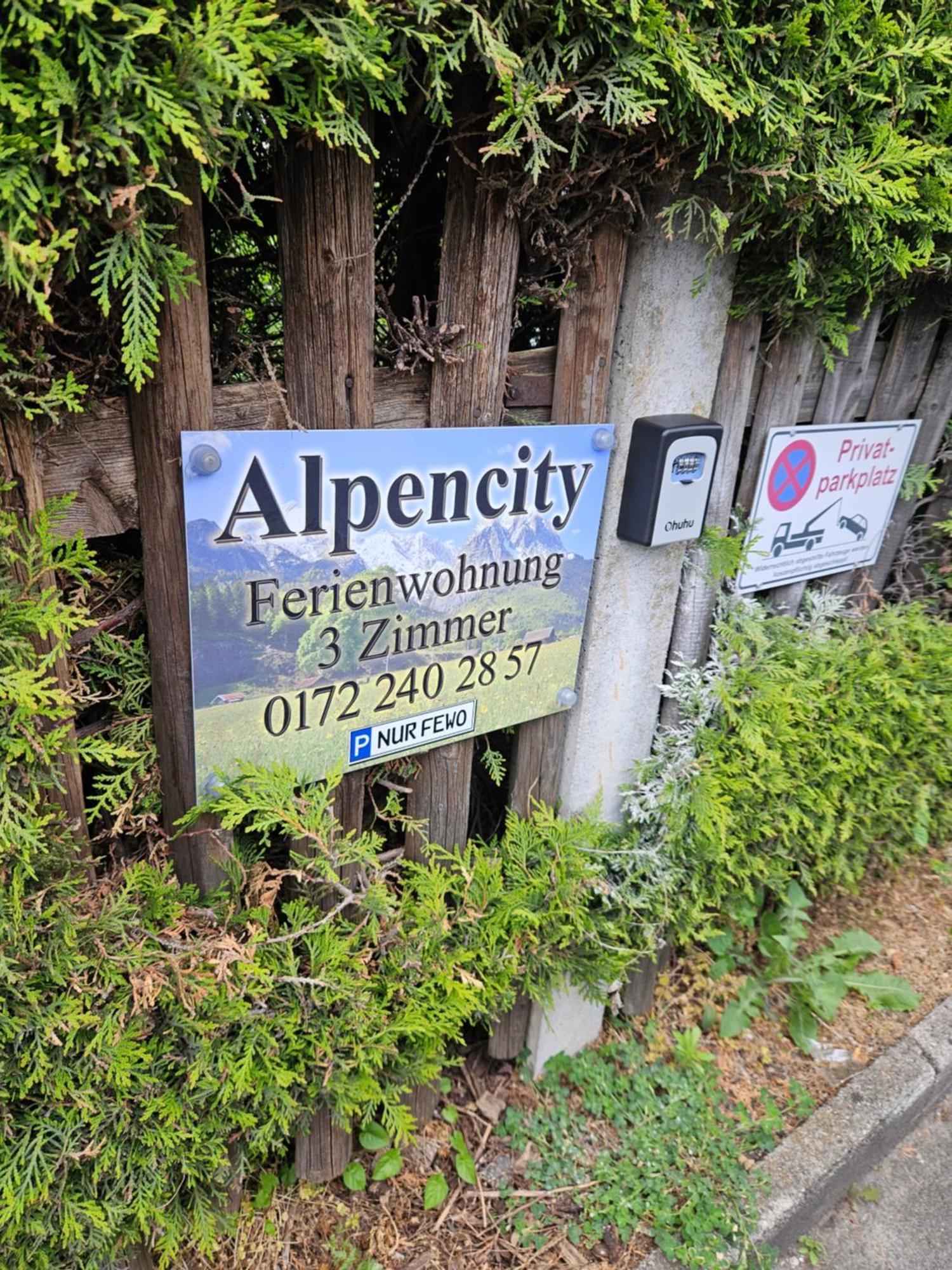 Ferienwohnung Alpencity Garmisch-Partenkirchen Esterno foto